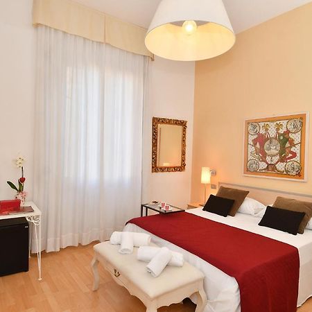 Hotel Butterfly Montecatini Terme Exterior foto